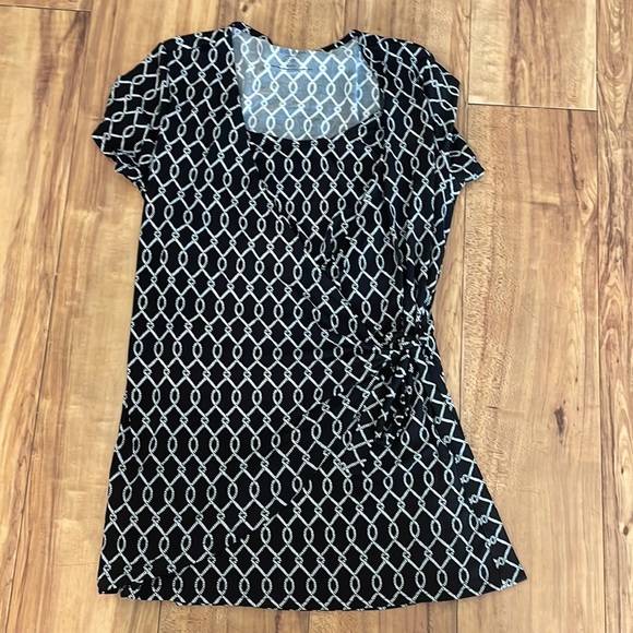 Motherhood maternity nursing tops. Navy and black & white. Size small. Like new. - Picture 9 of 10